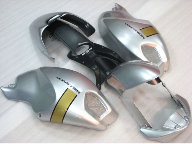Ducati Monster 696 2008-2012 - Noir Argent Monster Ducati Monster 696 2008-2012 - Noir Argent Monster