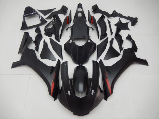 R1 2015-2019 - Noir Rouge R1 2015-2019 - Noir Rouge