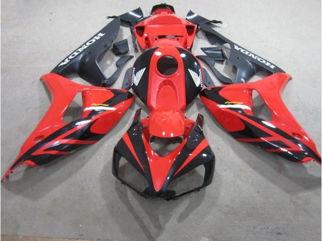 CBR 1000 RR 2006-2007 - Rouge Noir Fireblade CBR 1000 RR 2006-2007 - Rouge Noir Fireblade